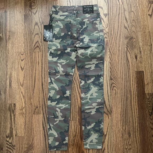NWT True Religion (26) Camo Pants - Picture 7 of 8